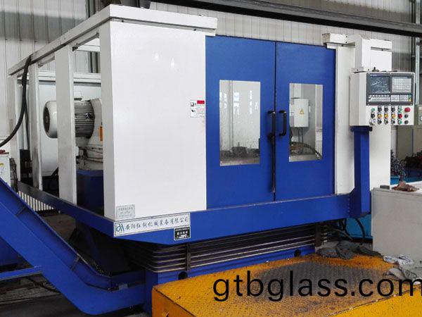 钩(gou)尾(wei)框(kuang)承载面加工(gong)机床